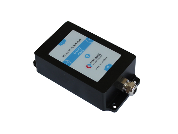 QKQH-V010 系列 高精度电压输出倾角传感器